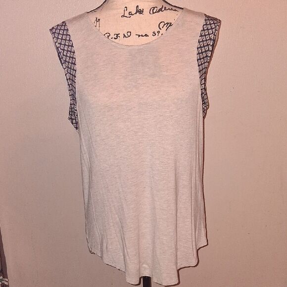 Anthropologie W5 Cream Tank Top with Rounded Neckline Medium - Picture 1 of 12
